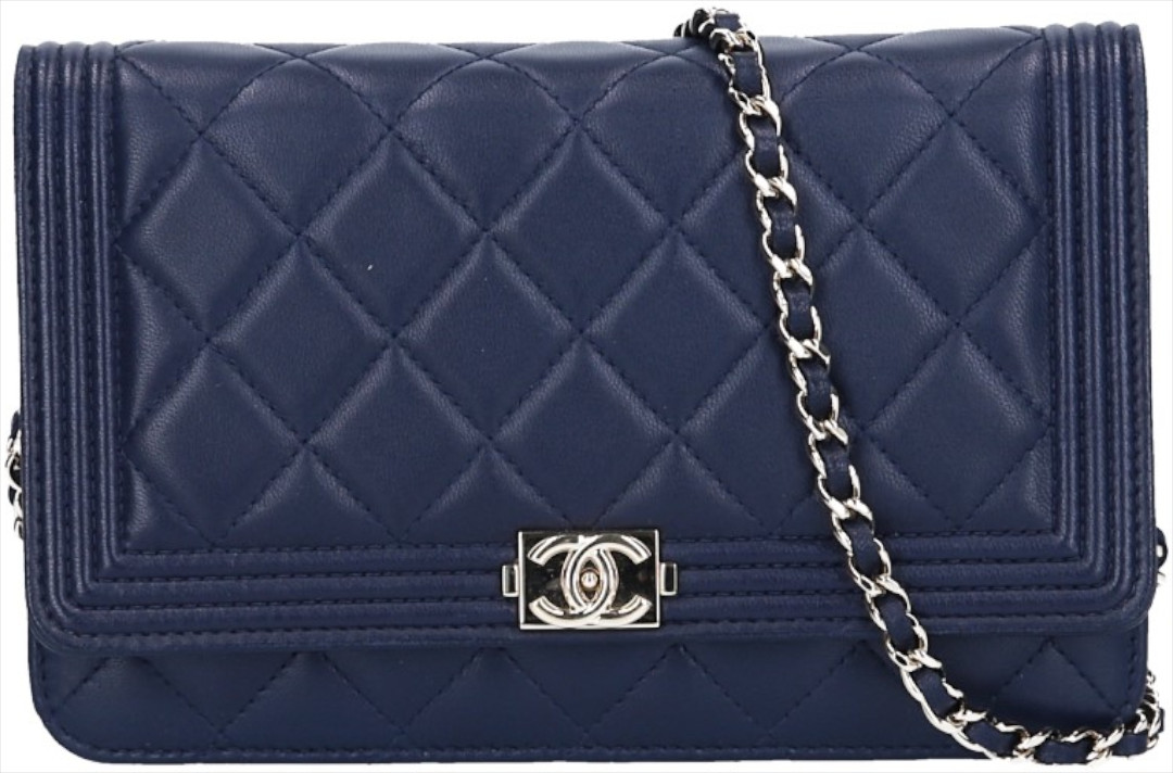 CHANEL WALLET ON CHAIN UMHÄNGETASCHE 'BOY' AUS LAMMLEDER IN BLAU MIT GHW (A81969)