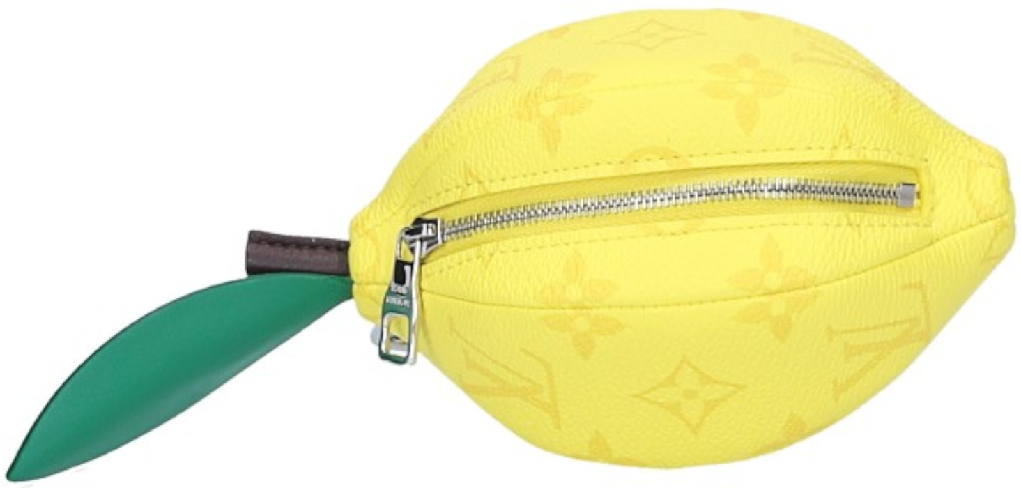 LOUIS VUITTON KEY HOLDER & BAG CHARM 'LEMON POUCH' AUS MONOGRAM CANVAS (M81197)